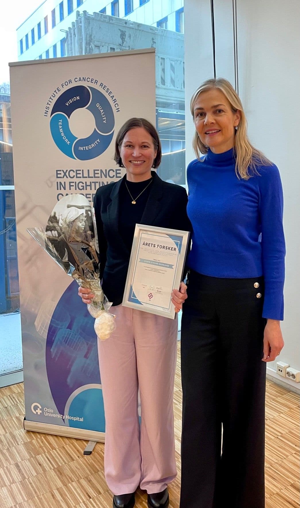 Prisvinner Sigrid Skånland og Joanna Olweus